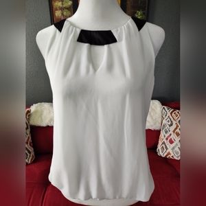 BCX Size XS White and Black